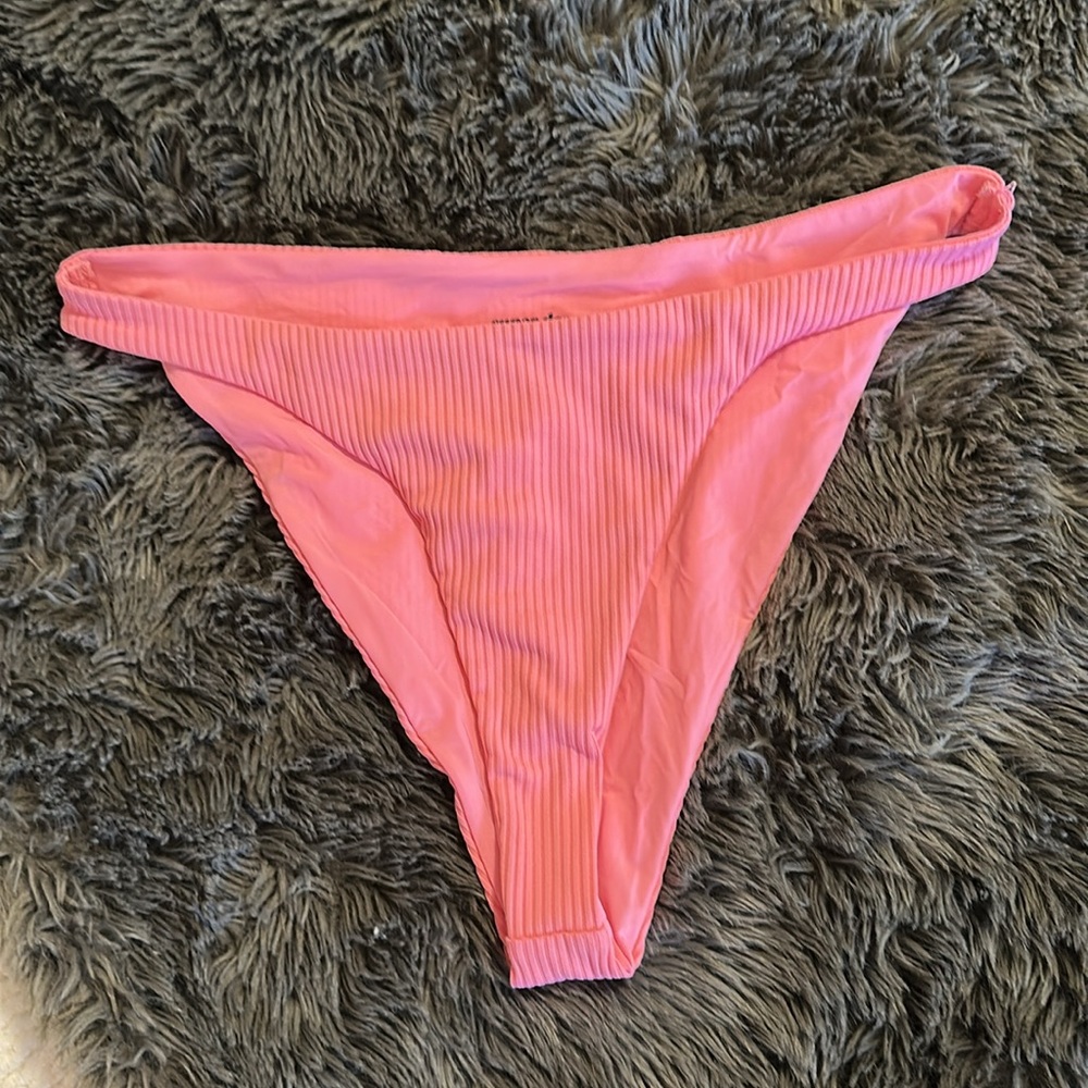 Superdown Cindy Ribbed Bikini Set - Picture 9 of 11